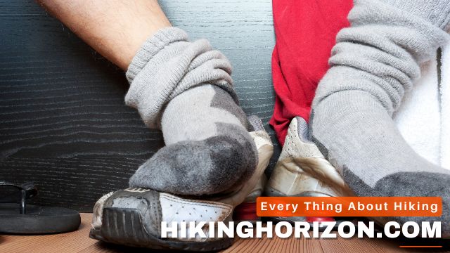 How To Wash Your Hiking Socks during the Hike - What is the recommended number of socks to bring on a hike