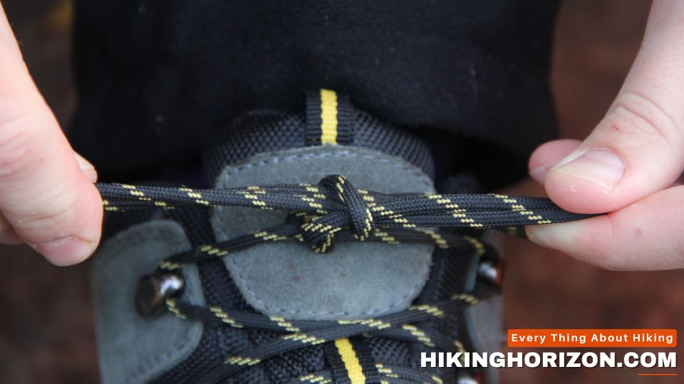 How Wide Should Your Hiking Boots Be - How Should Hiking Boots Fit