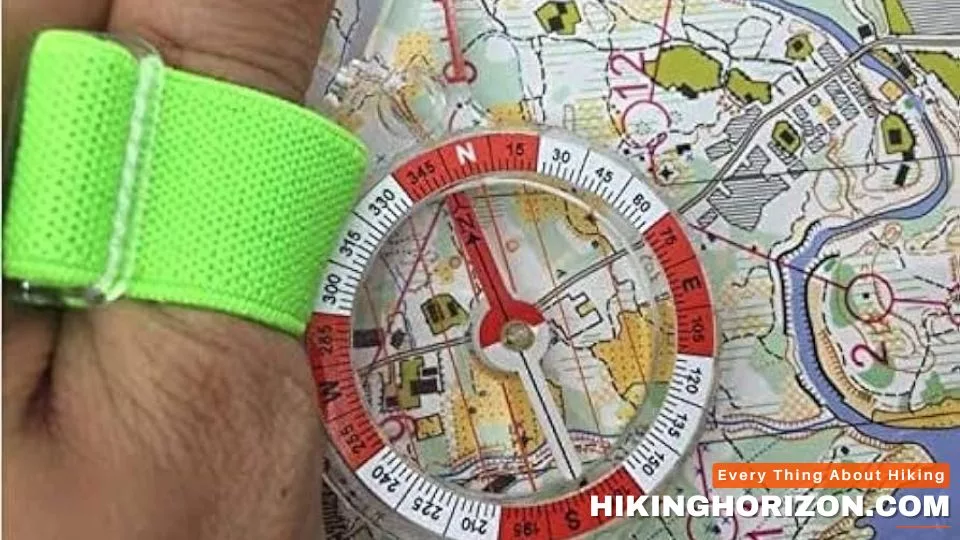 What Is A Thumb Compass - The Best Thumb Compasses